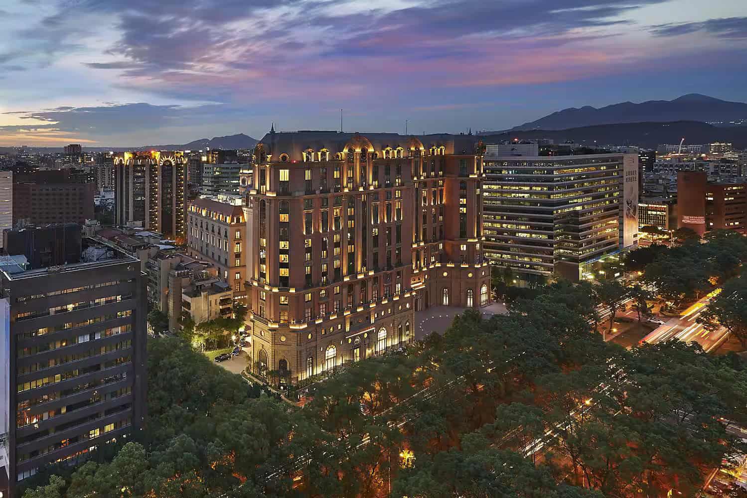 Luxury Vacations in Taiwan 1
